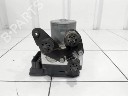 Used ABS pump ABS pump VW PASSAT B7 Variant (365) 1.6 TDI (105 hp) 25631380 25631380