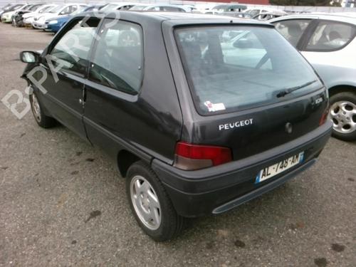 Left taillight PEUGEOT 106 I (1A, 1C) 1.4 | BP25649850C34 