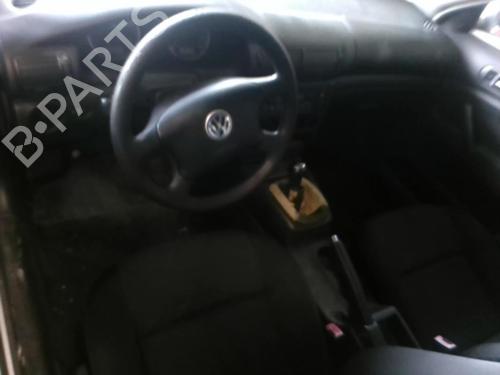 Left mirror VW PASSAT B5.5 (3B3) 1.9 TDI | BP25648679C26 
