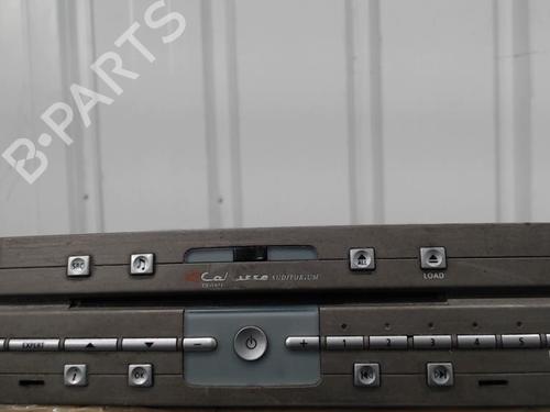 Used Radio RENAULT VEL SATIS (BJ0_) 2.2 dCi (BJ0E, BJ0F, BJ0G, BJ0H) (140 hp) 25644697