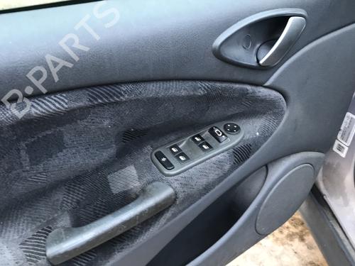 Right taillight CITROËN C5 I (DC_) 2.0 16V (DCRFNC, DCRFNF) | BP25647612C35 - Image 4