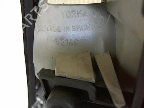 Farolim esquerdo Farolim esquerdo OPEL VECTRA B (J96) 2.0 DTI 16V (F19) (101 hp) 25637836 25637836
