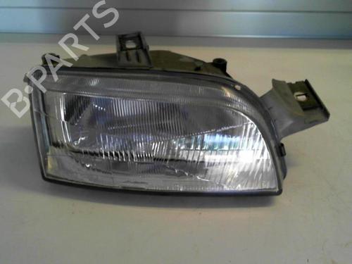 Used Right headlight FIAT PUNTO (176_) 1.7 TD (71 hp) 25640915