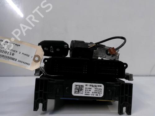Used Electronic module Electronic module PEUGEOT PARTNER Box Body/MPV (K9) 1.5 BlueHDi 100 (102 hp) 31017773 31017773