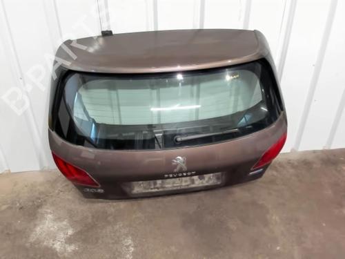 Używane Klapa tylna bagażnika PEUGEOT 308 II (LB_, LP_, LW_, LH_, L3_) 1.6 HDi 100 (99 hp) 25639749