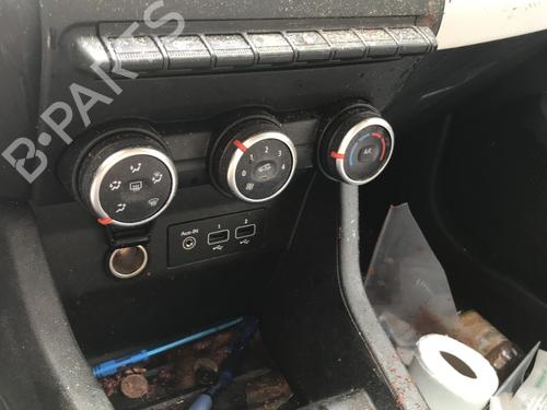 Steering column stalk RENAULT CLIO V (B7_) 1.5 Blue dCi 100 (B7AD) | BP31322733I23  - Image 20