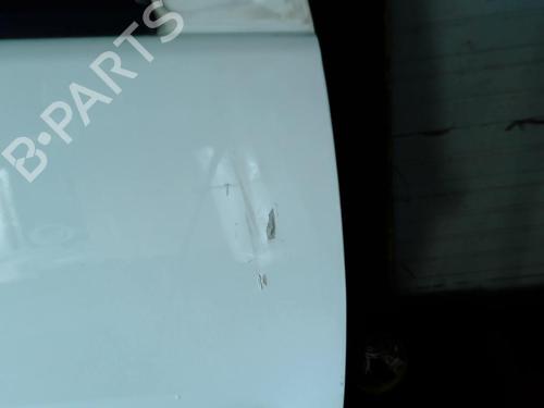 Used Right front door Right front door 25628777 25628777