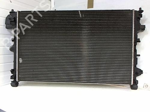 Used Water radiator Water radiator OPEL VECTRA C GTS (Z02) 1.9 CDTI (F68) (150 hp) 25627867 25627867