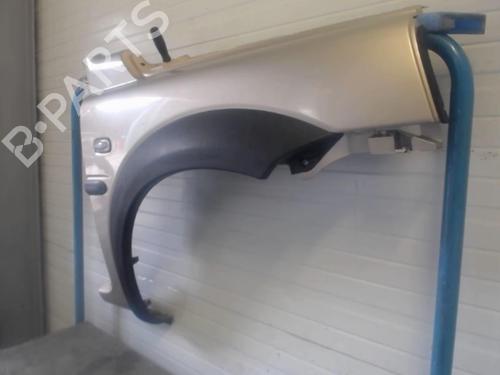 Right front fenders LAND ROVER FREELANDER I (L314) 2.0 Td4 4x4 | BP25648767C42 