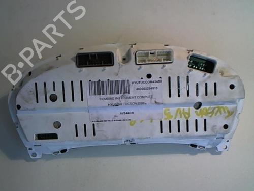 Used Instrument cluster Instrument cluster HYUNDAI TUCSON (JM) 2.0 CRDi All-wheel Drive (113 hp) 25637709 25637709