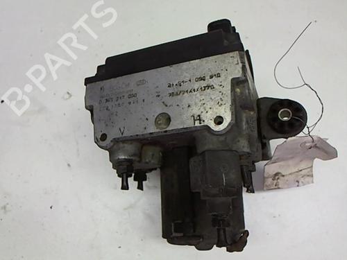Used ABS pump BMW 5 Touring (E39) 525 tds (143 hp) 25651411