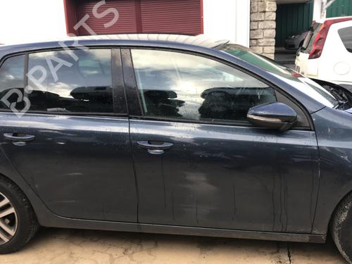 Rear parcel shelf VW GOLF VI (5K1) 2.0 TDI | BP29935812C85