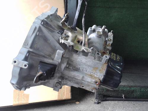 Used Gearbox Gearbox TOYOTA YARIS (_P1_) 1.4 D-4D (NLP10_, NLP10R) (75 hp) 27250442 27250442