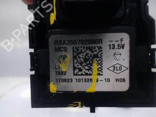 Used Switch Switch RENAULT CLIO IV (BH_) 1.2 TCe 120 (BHAU) (118 hp) 28166756 28166756