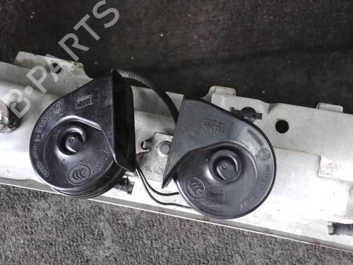 front-bumper-reinforcement-ford-kuga-i-2008-2009-2010-2011-2012-26147365 main image