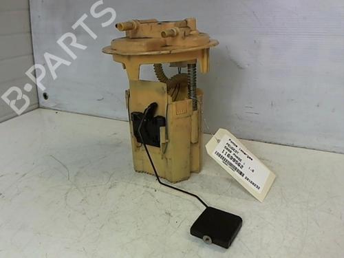 Used Fuel pump PEUGEOT 5008 (0U_, 0E_) 1.6 HDi (112 hp) 25644015