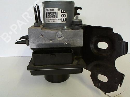 Used ABS pump ALFA ROMEO MITO (955_) 1.4 MultiAir (955AXL1B) (105 hp) 25651356
