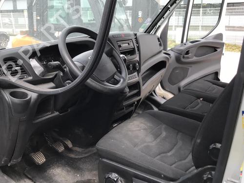 Front right seatbelt IVECO DAILY VI Van 33S13, 35S13, 35C13 | BP25631883I25 - Image 7