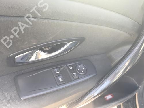 Fuel flap RENAULT MEGANE III Coupe (DZ0/1_) 1.5 dCi (DZ09, DZ0D, DZ1F, DZ1G, DZ14, DZ29) | BP29453494C131 