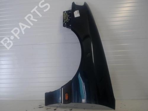 Voorscherm links RENAULT SAFRANE II (B54_) 2.2 dT (B54G) (113 hp) 25637853