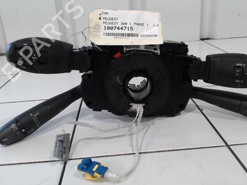 Used Steering column stalk PEUGEOT 308 I (4A_, 4C_) 1.6 HDi (109 hp) 25628258
