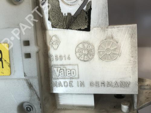 Used Instrument cluster Instrument cluster RENAULT ESPACE III (JE0_) 2.2 dCi (JE0K) (130 hp) 28472178 28472178