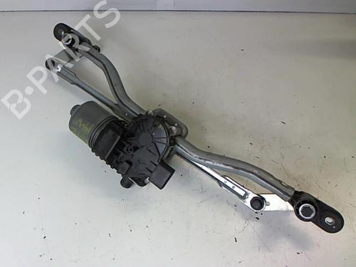 Used Front wiper motor ALFA ROMEO GIULIETTA (940_) 1.4 TB (940.FYA1A) (150 hp) 25631915