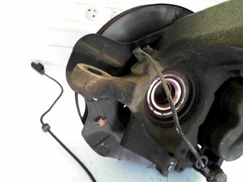 Left front steering knuckle CITROËN JUMPER II Van 2.2 HDi 120 | BP25646553M25 