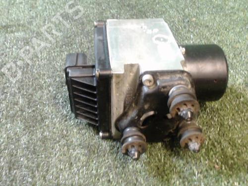 Used ABS pump ABS pump VW PASSAT B7 (362) 1.6 TDI (105 hp) 25648267 25648267
