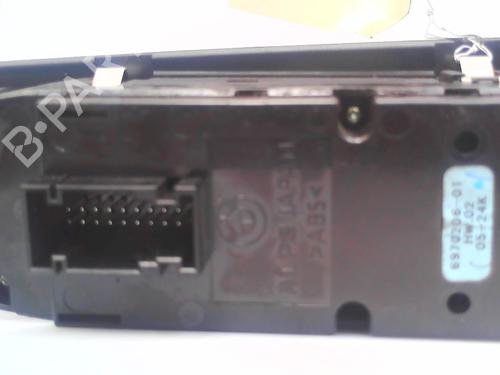 Switch BMW 1 (E87) 120 d | BP33877162I30 - Image 2