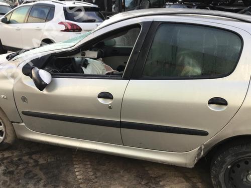 Rear wiper motor PEUGEOT 206 Hatchback (2A/C) 1.4 i | BP28421659M102