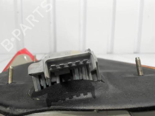 Used Right taillight FORD FIESTA III (GFJ) 1.1 (50 hp) 25647509