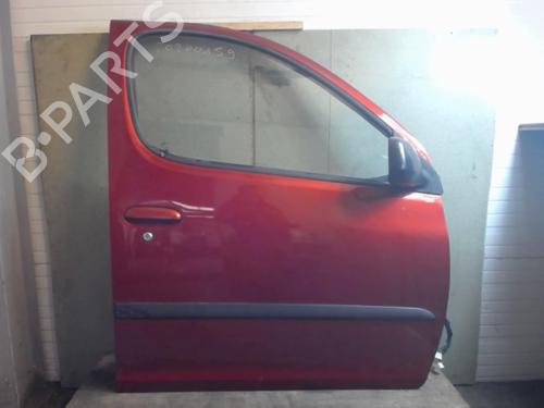 Used Right front door Right front door TOYOTA YARIS VERSO (_P2_) [1999-2005] 25640128 25640128