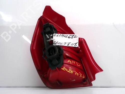 Used Right taillight Right taillight 39216015 39216015
