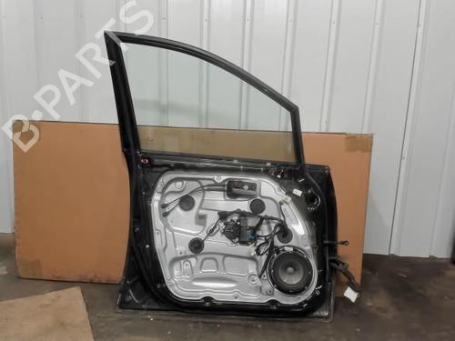 Left front door KIA CARENS III MPV (UN) 2.0 CRDi 140 | BP25634765C2 
