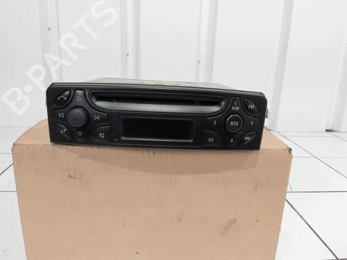 Used Radio Radio MERCEDES-BENZ C-CLASS (W203) C 270 CDI (203.016) (170 hp) 25648140 25648140