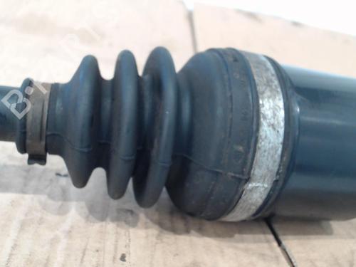 Used Right front driveshaft Right front driveshaft OPEL AGILA B (H08) 1.3 CDTI (F68) (75 hp) 25769192 25769192