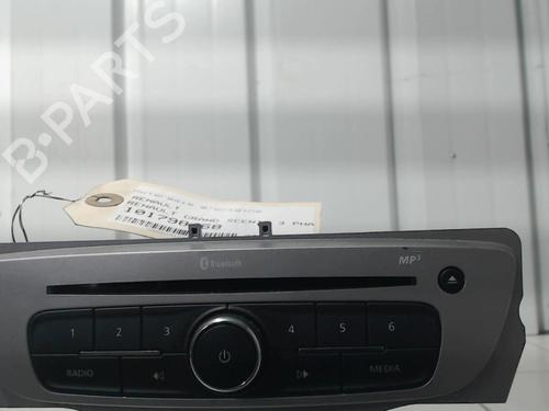 Used Radio RENAULT SCÉNIC III (JZ0/1_) 1.6 dCi (JZ00, JZ12) (130 hp) 30962120