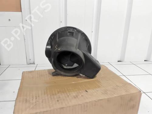 Used Fuel flap PEUGEOT 5008 (0U_, 0E_) 1.6 HDi (110 hp) 25642321