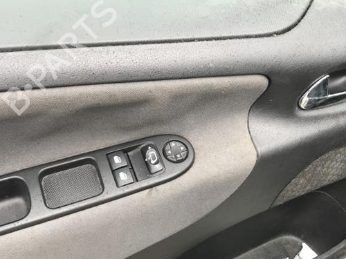 Steering column stalk PEUGEOT 207 (WA_, WC_) 1.6 HDi | BP31970782I23 