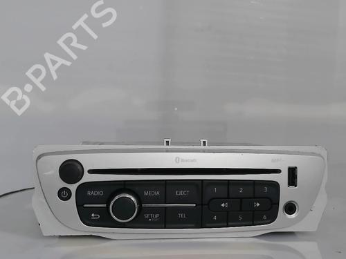 Used Radio RENAULT MEGANE III Hatchback (BZ0/1_, B3_) 1.5 dCi (BZ0C) (90 hp) 30493820