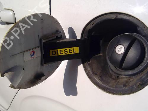 Fuel flap PEUGEOT 208 I (CA_, CC_) 1.4 HDi | BP25648039C131