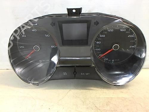 Used Instrument cluster SEAT IBIZA IV (6J5, 6P1) 1.6 TDI (90 hp) 25638421