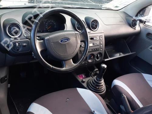 Left headlight FORD FIESTA V (JH_, JD_) 1.4 TDCi | BP25636664C28 