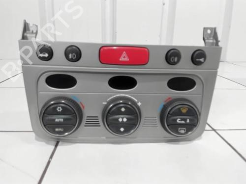 Commande Chauffage ALFA ROMEO 147 (937_) 1.6 16V T.SPARK (937.AXA1A, 937.AXB1A, 937.BXB1A) (120 hp) 25631182