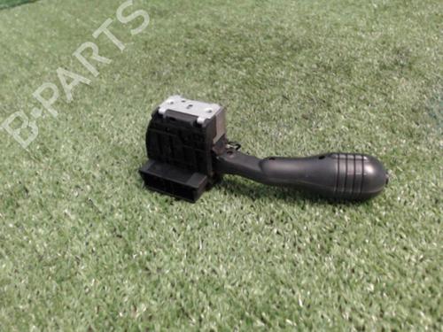 Used Steering column stalk RENAULT TWINGO I (C06_) 1.2 (C066, C068) (58 hp) 25631822
