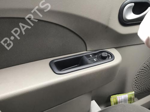 Front right seatbelt RENAULT TWINGO II (CN0_) 1.2 16V (CN04, CN0B) | BP25632635I25 - Image 8