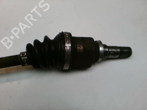 Left front driveshaft PEUGEOT 107 (PM_, PN_) 1.0 | BP25646747M38