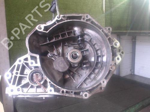 Used Gearbox Gearbox CHEVROLET AVEO Saloon (T300) 1.2 (86 hp) 27250715 27250715