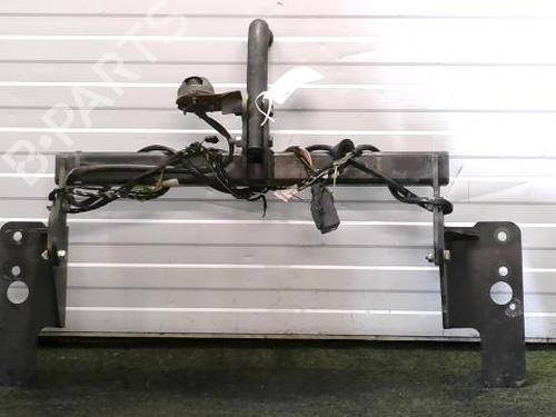 Trækkugle/Mekanisme Trækkugle/Mekanisme TOYOTA AVENSIS Estate (_T27_) 2.0 D-4D (ADT270_, ADT270R) (124 hp) 36505650 36505650